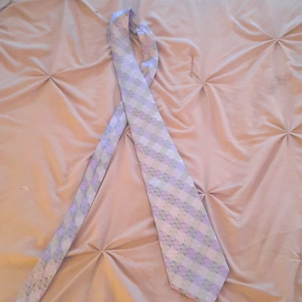 Van Heusen Dress tie